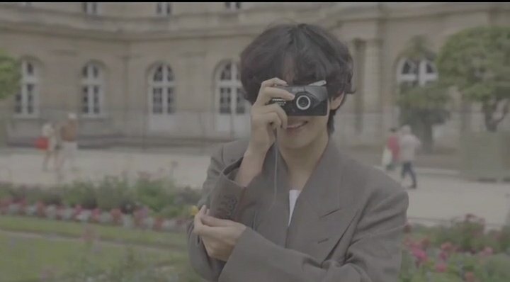 nosebanano's tweet photo. #BTSV 💜💜💜 https://t.co/rTTSAsJoVh