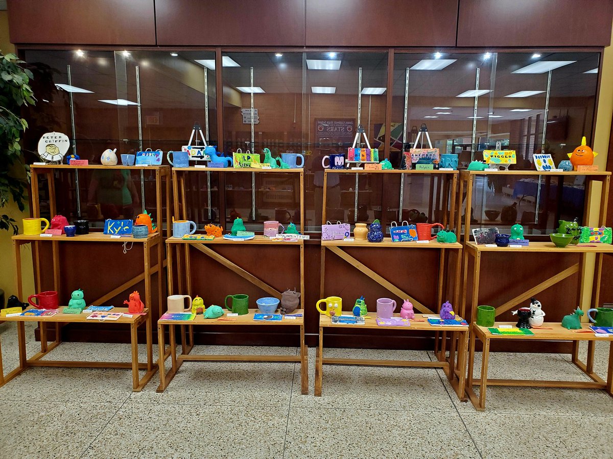 CWC_SEP's tweet image. Our Art exhibit is about to begin! #SummerEnrichment