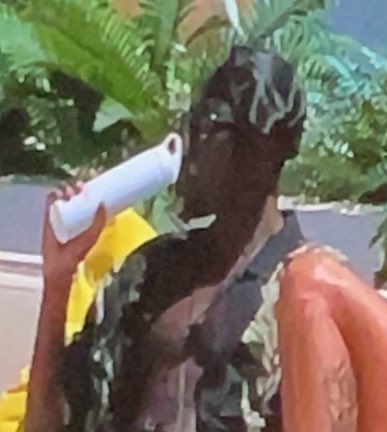 tomprattx's tweet photo. vibes don’t bang you can’t hang.. i love deji🤣🤣#LoveIsland https://t.co/igwR4TpprE