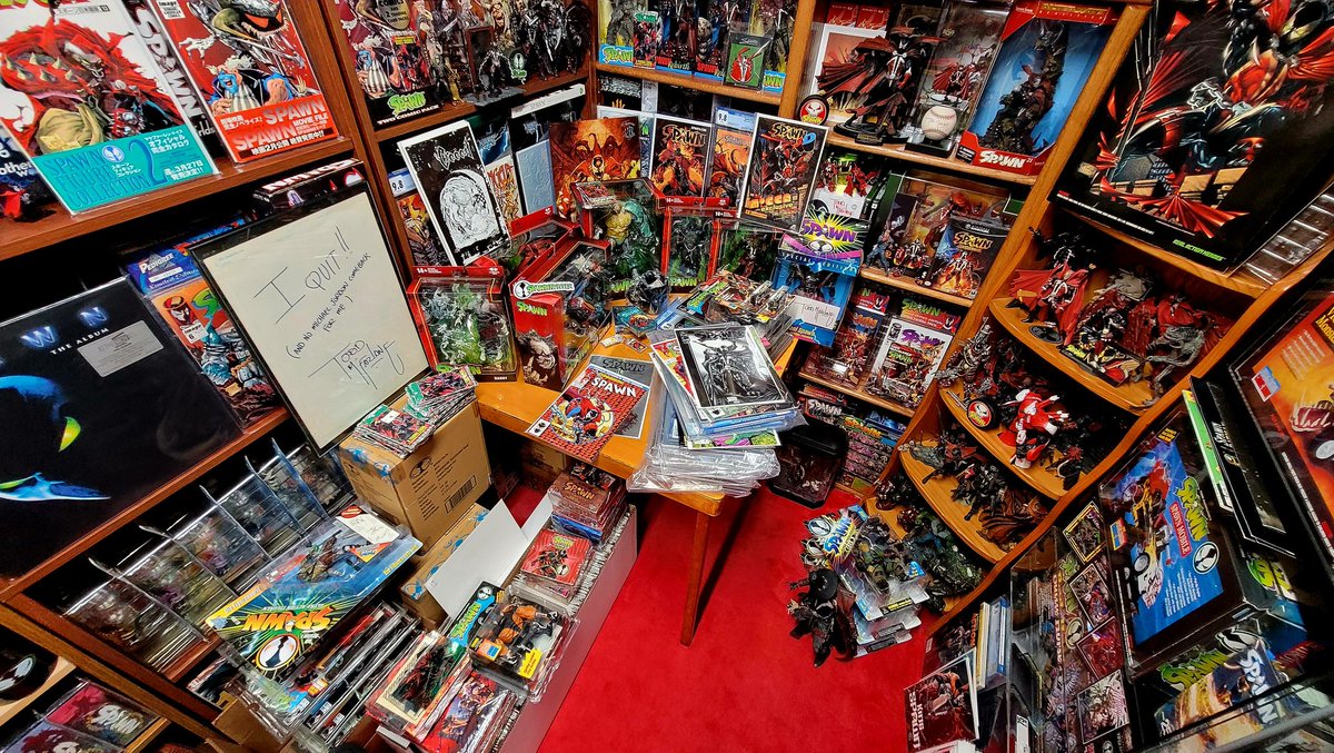pogoman's tweet photo. The SpawnHunter #Spawn Lair just received some new items this week!! Now to make room for the #sdcc2022 Exclusives! Someone come help me! #SDCC #SpawnHunter #SpawnHunterCollection #ImageComics #ToddMcFarlane #McfarlaneToys #SpawnCollection https://t.co/wCwwZLlsJi