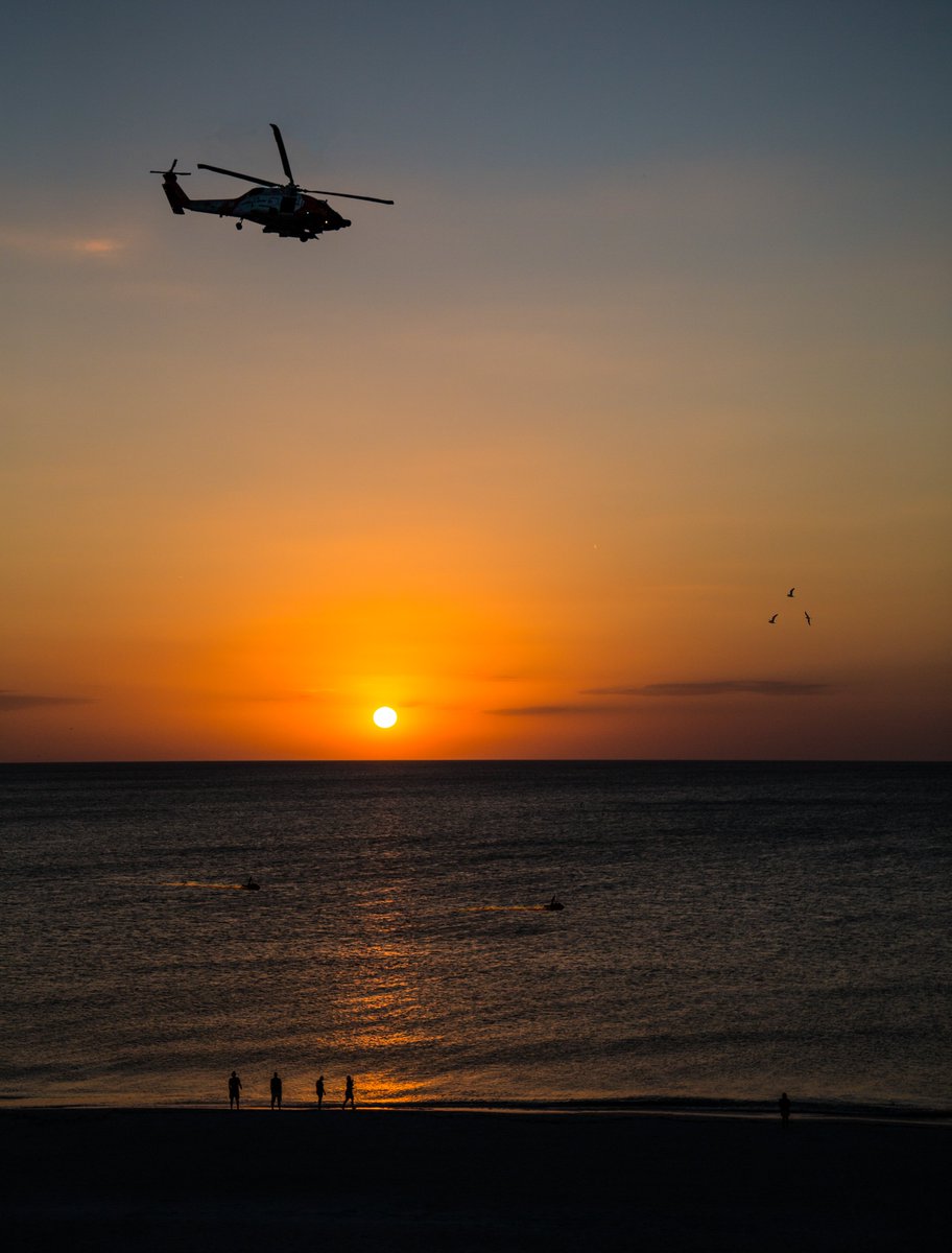 JesseSodaa's tweet photo. Florida sunsets >
-
From my latest #NFT drop on @opensea!!

https://t.co/TOwCQ2SDht

#Nftcollector #nftart #NFTCommunity #nftphotography https://t.co/EQ51qYf90p