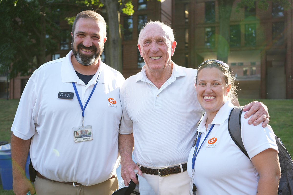 TrinityCollege's tweet photo. Happy 25th Anniversary, @DreamCampTrin! 🥳
Thank you to @GovNedLamont who joined the party to share news of a $1 million grant from the State of Connecticut to support Dream Camp’s future. 🙌
Check out the celebration: https://t.co/GmQk90pSpi
#DreamCampTrin #TrinityGood https://t.co/8GbwRd2sOU