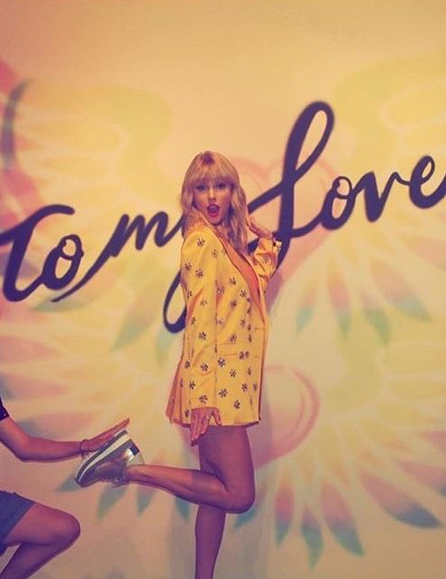 LOVERARCHIVES's tweet photo. https://t.co/bIXIqwckm8
