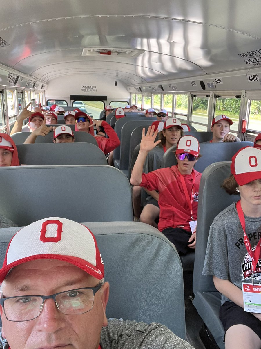 Coach Scott Hillman tweet media