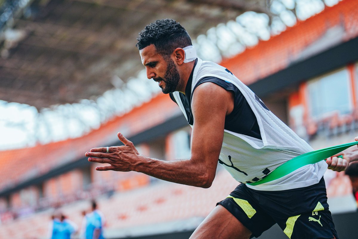ManCity's tweet photo. Straight back to it! 💪🏃

#ManCity https://t.co/FVys7zSHOr