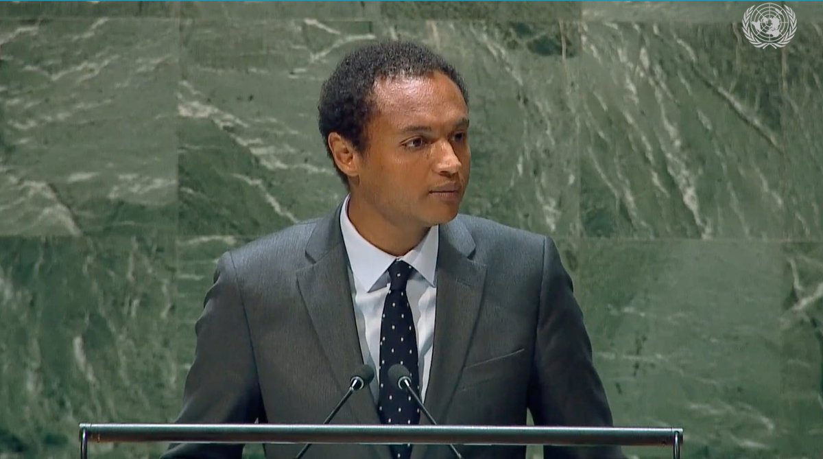franceonu's tweet photo. #Syria | France regrets that the draft resolution presented to the Security Council on July 8 by 🇮🇪🇳🇴 to renew the cross-border aid mechanism for 12 months was not adopted, following Russia's veto. - @wadidbenaabou at #UNGA🇺🇳 https://t.co/iIiwFWUX7t