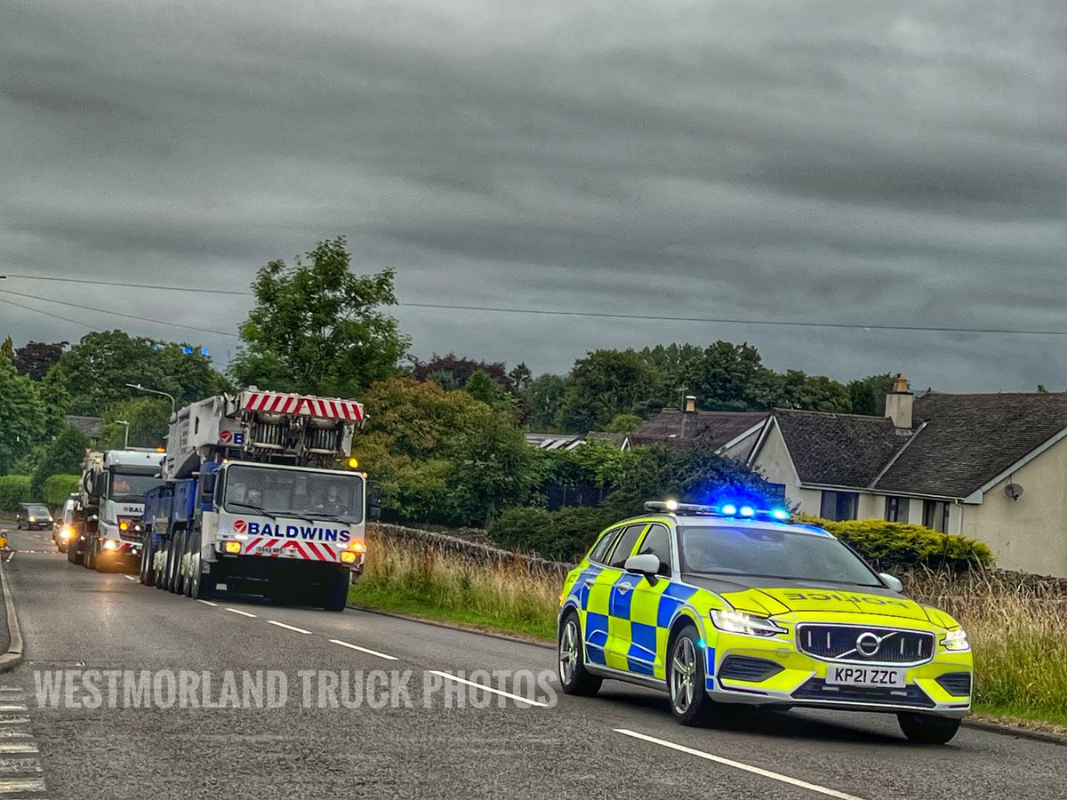 Westtruckphotos's tweet photo. Baldwins Crane hire leaving Kendal tonight with plenty of support from Cumbria roads police. #heavyhaulage #cranes #wideload #longload @CumbriaRoadsPol https://t.co/kdcsSoCbqn