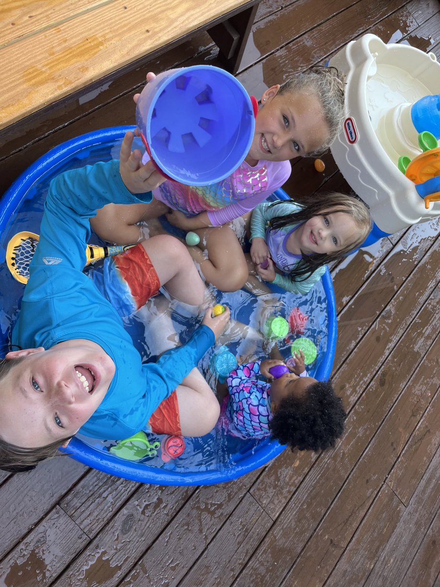 MrsHunter19's tweet photo. Cousin fun! https://t.co/IWDBsMdfxM