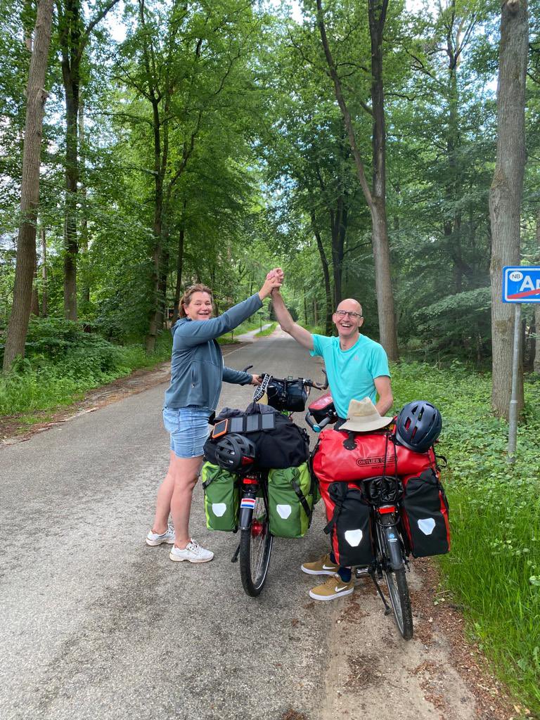 Even werk loslaten, nu met <a href="/markschouten/">Mark Schouten</a> op de fiets met tent rondje Europa doen. We genieten en zijn te volgen op insta <a href="/bikeyourdream/">Bike Your Dream</a>