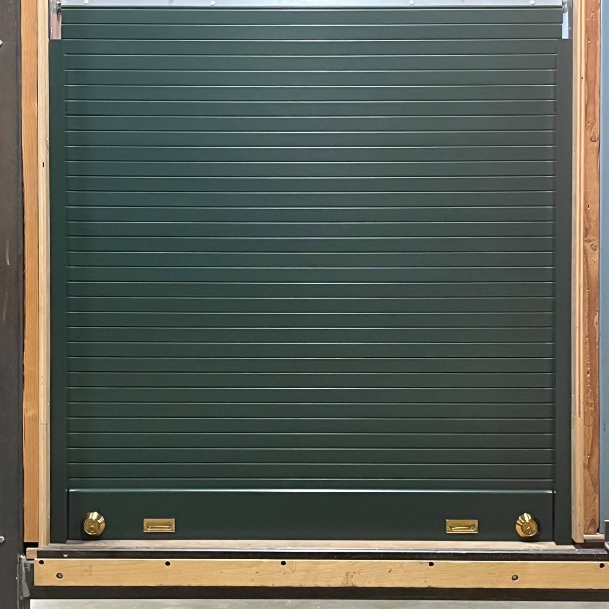 When you are one of the most prestigious members clubs in Washington DC you expect the very best. Hand crafted, hand built and hand finished coiling doors from Woodfold. Three back bar doors supplied with care and attention to detail in every way.