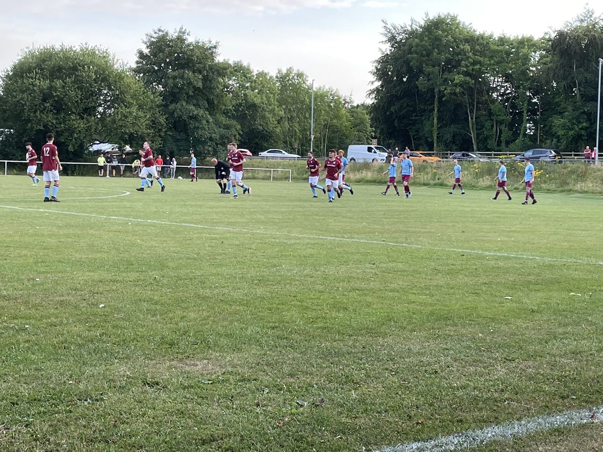 hoppingwxm's tweet photo. Off to Rhostyllen today
Preseason game
Vicarage Hill Rhostyllen - Ardal North West Division Table
🔴 Rhostyllen 2 - 1 Llangollen 🔵 (HT0-0)
About 80 in attendance
@RhostyllenFC
#Cymruleague #Groundhopping #Wales #Rhostyllen #Llangollen #Peldroed #voetbal #chickenbaltichronicles https://t.co/MfbsmnKpBn