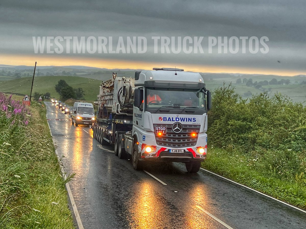 Westtruckphotos's tweet photo. Part 2. Baldwins Crane hire leaving Kendal tonight with plenty of support from Cumbria roads police. #heavyhaulage #cranes #wideload #longload @CumbriaRoadsPol https://t.co/bZm4EOGFxi