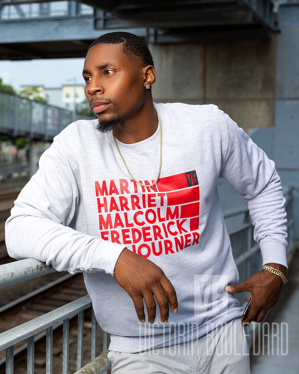 5Heroes Sweatshirt
#streetstyle #sweater