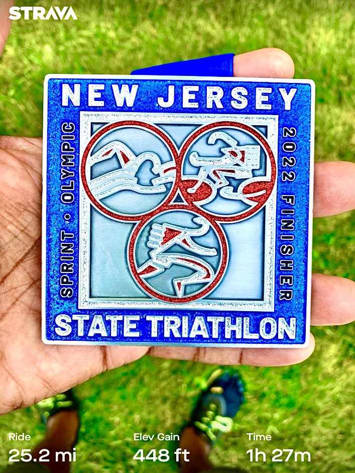 jean_inreallife's tweet photo. NJ State Olympic Triathlon!! 💪🥳🎉 Leg2.. an aggressive 1/4 Century Ride around beautiful Mercer County Park :))
..T1 goes fast & Beauty & I are out of transition! Once out, we Crushed Dat Course!! OMG.. this was the best ride of my Tri career!!
Victory awaits~
#NJStateTri https://t.co/tRQTSAdffo