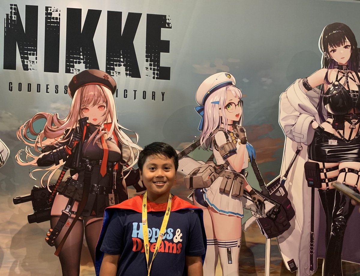MsCee131's tweet photo. Pretty characters 🥰 #ShrapnelSDCC https://t.co/R1JPjxESnG