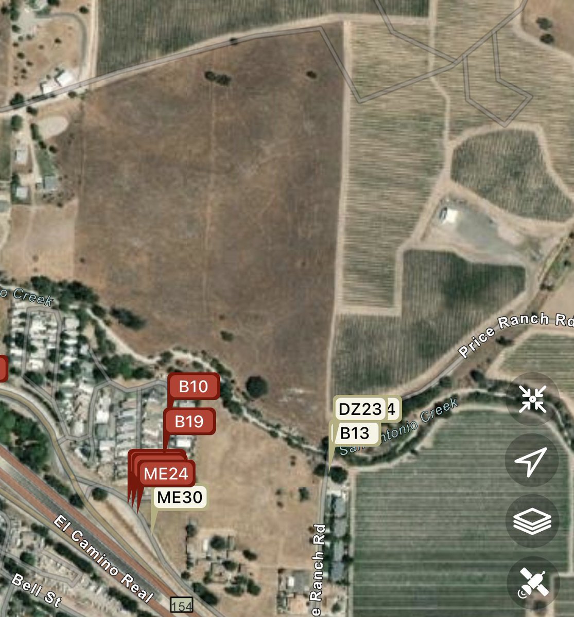 EliasonMike's tweet photo. 2nd Alarm StructureFire- #MobileFire - Rancho Alamo Trailer Park, Los Alamos. Fully engulfed mobile home, with extension to the brush, and threat to neighboring homes. Problem w water source at scene. All occupants evacuated prior to arrival. C/T 12:50 pm. https://t.co/9k0SGqozcy