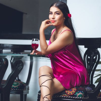 AMY_TOKIO_'s tweet photo. #NuevaFotoDePerfil https://t.co/WFjsoG1JSc