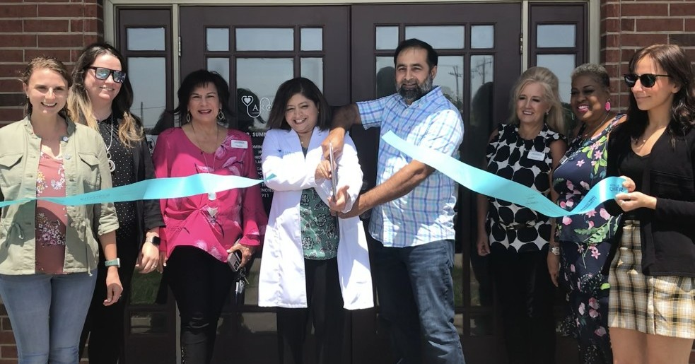 PflChamber's tweet photo. Welcome Aroha Medical to the Pflugerville Chamber! 🎉Thank you to everyone who attended today’s #ribboncutting and showed your support. Find out more about their services here - https://t.co/P0N1Yyt3w4

#PFChamber #connectingthecommunity #supportlocal https://t.co/hj2Iv0l9lf