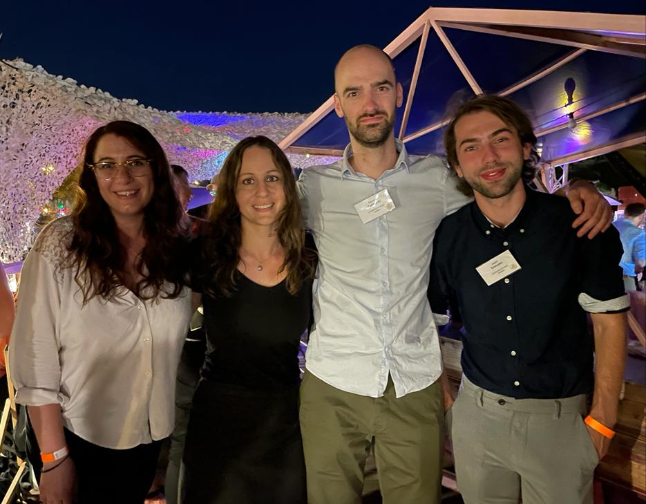 BoehmeLab's tweet image. Persian food on a boat on the Danube 😍
Big thanks to @escan2022 organizers for this super nice social event 🤗
#ESCAN2022
@reinoudkaldeway @PauSalamone @adamenmalm @RebeccaBoehme