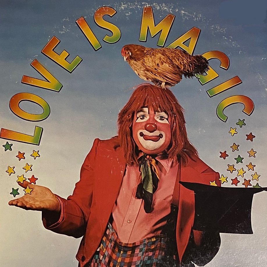 KCSS4Kids's tweet photo. Choo Choo the Clown was the original inspiration for K4K, the best live Pre-K show we’ve ever been to and he makes the perfect #tbt! https://t.co/02jgh5Crlu