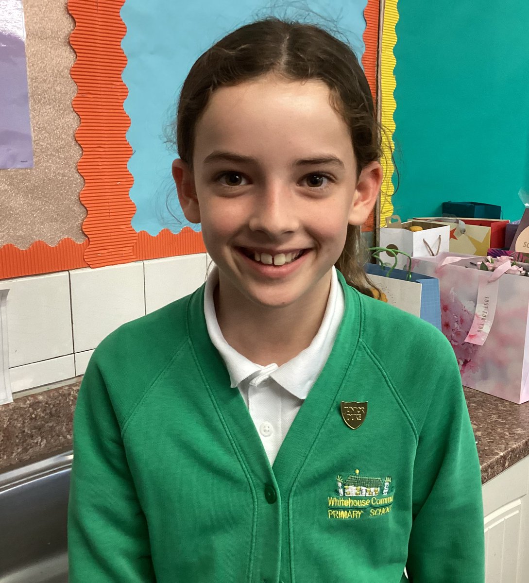 Congratulations to Ellie who has been awarded her GOLD Junior Duke this week! Well done Ellie - a fantastic achievement! #whcjuniorduke #whcyear5 @DukeAwards