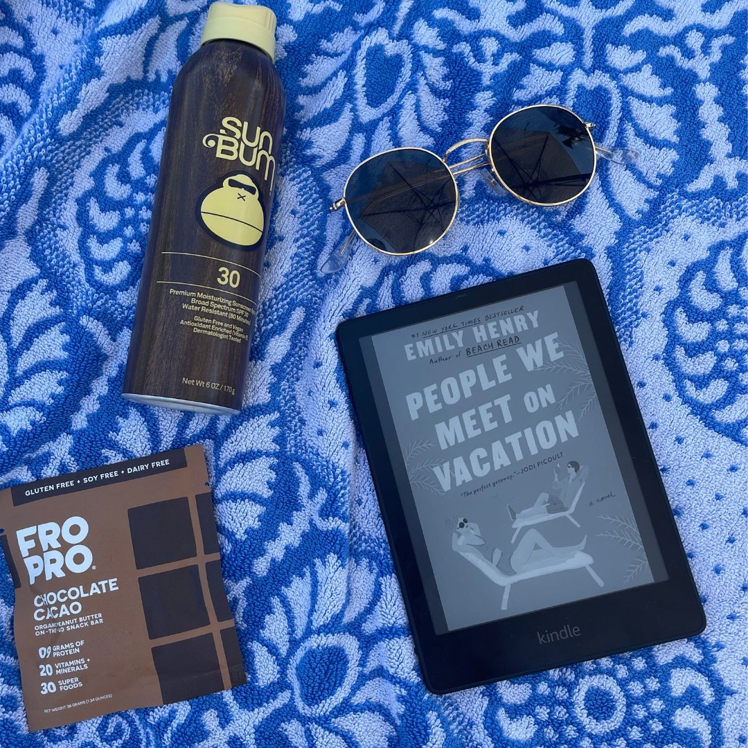 froprosnacks's tweet photo. The best poolside snack doesn’t exi-

 #poolside #beachside #summer #summersnack #FROPRO 

https://t.co/yQEOXSbbO4 https://t.co/iAaE4dYqic