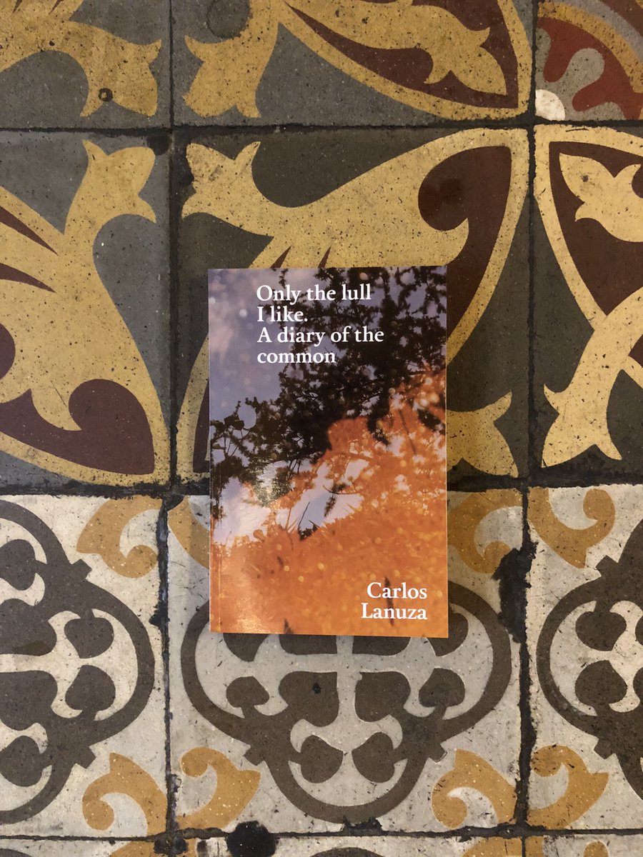 dpr_barcelona's tweet photo. Getting ready to celebrate!
'Only the lull I like. A diary of the common,' de @carlos_lanuza_ en el #BarMarsella
#WritingGrant #PrintedMatterMatters @LINA_community #LouderThanBombs https://t.co/mjknF12vVF