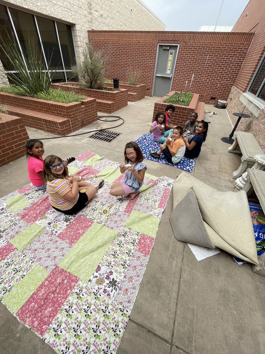 Planting and a picnic in one day?!? I think yes! #wfisd #summer