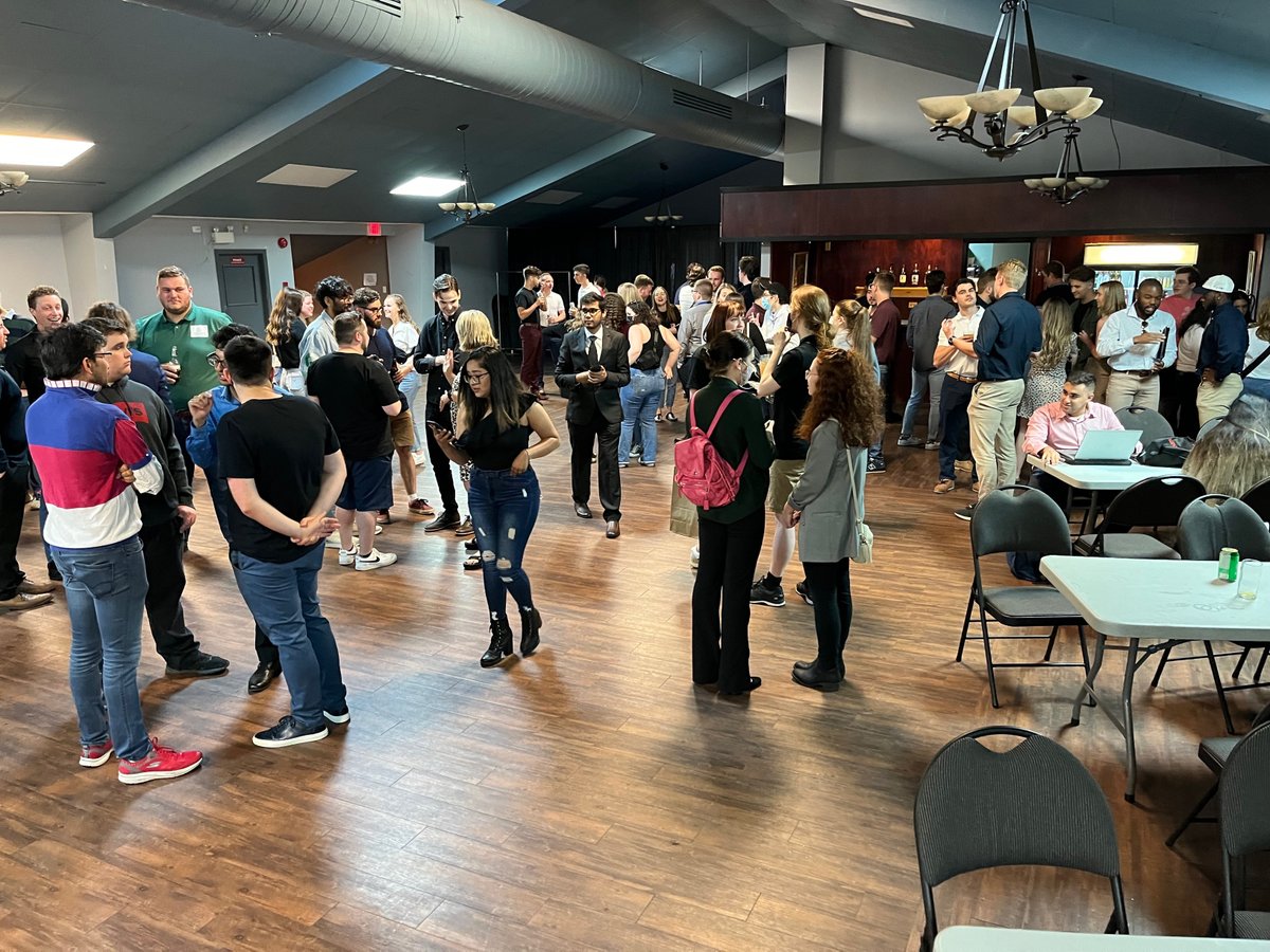 goCPAatlantic's tweet photo. CPA Atlantic School of Business is a proud sponsor of the Intopia Simulation taking place July 20-23rd, 2022 at @MUNBusiness. Sending good thoughts to all teams participating in the Intopia Simulation! #Business #MUN #IntopiaSim #ProudCPA #FutureCPA https://t.co/g1tZMzT9hK