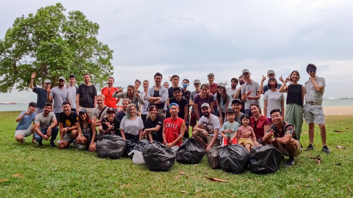 Beach day! ⛱ 
It's been two years since their last beach clean, and with studio life returning, the @ubisingapore team the opportunity to tidy up a local spot for World Environment day 🌞 https://t.co/RZaTonxTpl