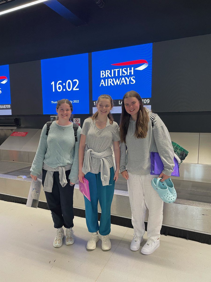 stgeinternat's tweet photo. Departure day for these @stgeorgesedin Sixth Form Exchange students heading to @plcsydney Have a safe flight ๐ด๓ ง๓ ข๓ ณ๓ ฃ๓ ด๓ ฟโ๏ธ๐ฆ๐บ#internationaleducation #makingconnections #stgsexchange #teamstgs #yesshecan #yesmindset https://t.co/Zf62bKa4lb