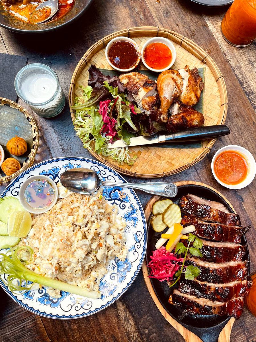 Food and love are the only things to live up to ☺️