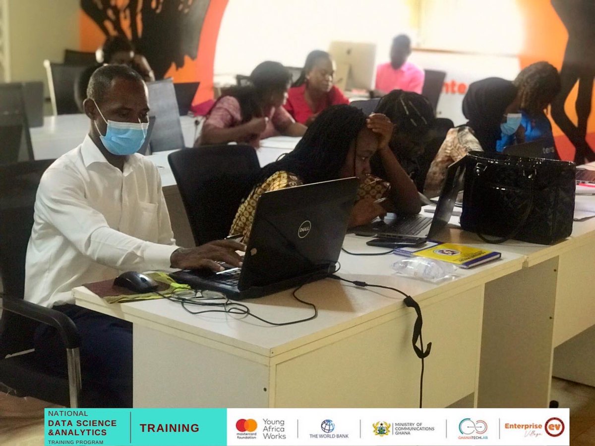 EVhubaccra's tweet image. 𝗡𝗮𝘁𝗶𝗼𝗻𝗮𝗹 𝗗𝗮𝘁𝗮 𝗦𝗰𝗶𝗲𝗻𝗰𝗲 𝗧𝗿𝗮𝗶𝗻𝗶𝗻𝗴
Today, the trainees were introduced to SQL. They learned how to create a database in SQL, how to create tables with SQL, data modeling with ER models and filtering with SQL. 
#GTLImpact
#Datascience
#GTLBaseProgram