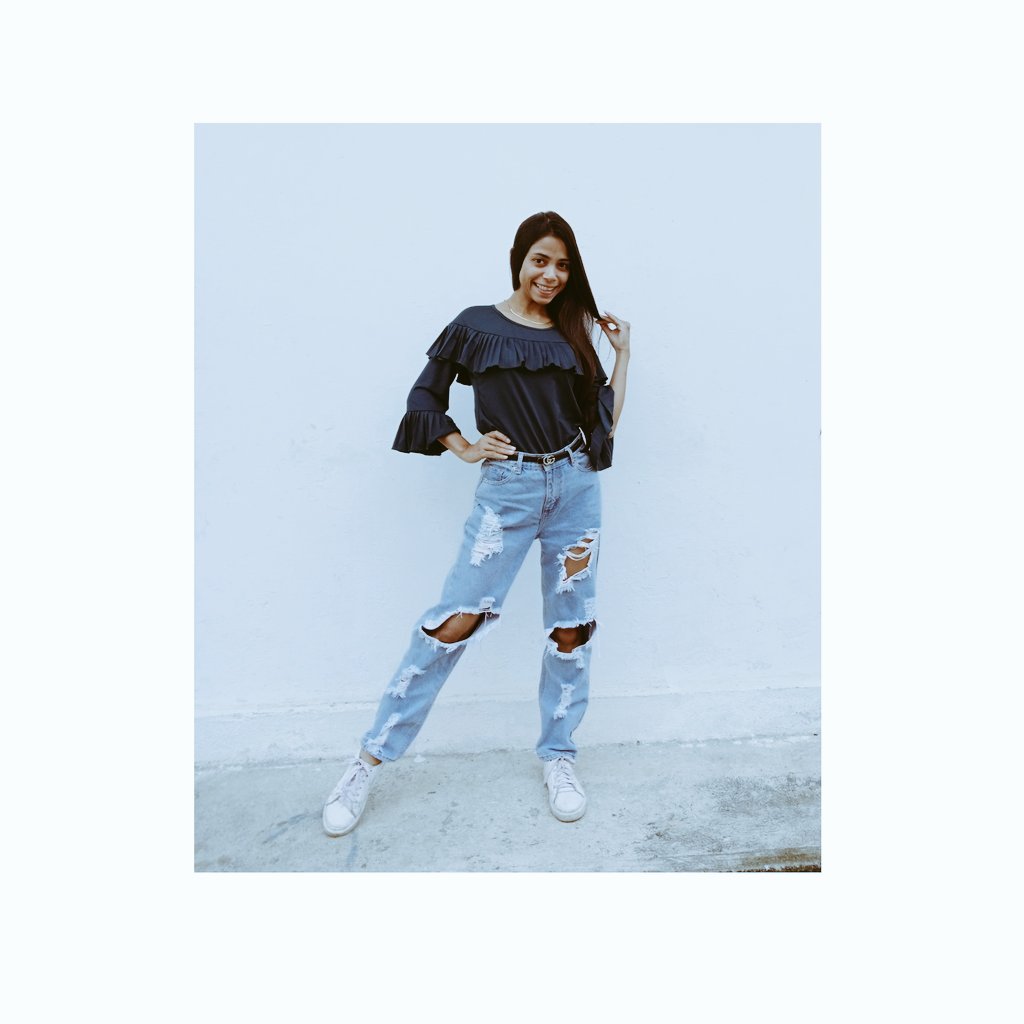 #entonces!! Sino creces en un Partido Político, te retiras? 
No se trata de que no te creas capaz de soltar tus habilidades; también es fundamental estar Abajo. 😌👌 Cuando estés #ARRIBA #COMPRENDERAS #MUCHAS #POSIBLIDADES.