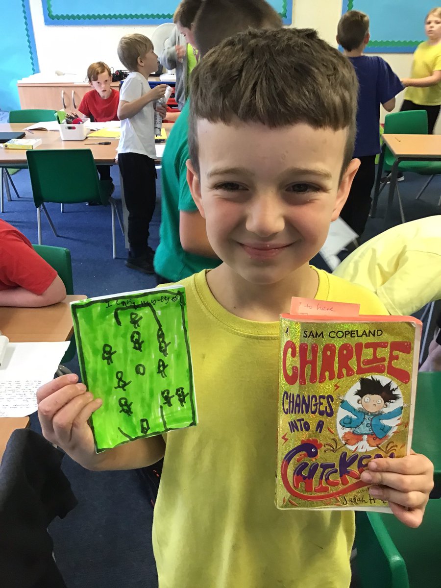 LindenRDRowan's tweet image. @LindenRDRowan #LindenEnglish #LindenReading  #CharlieChangesintoaChicken @stubbleagent 
We’ve now written our own short stories, based on the book! 
@LindenRoad