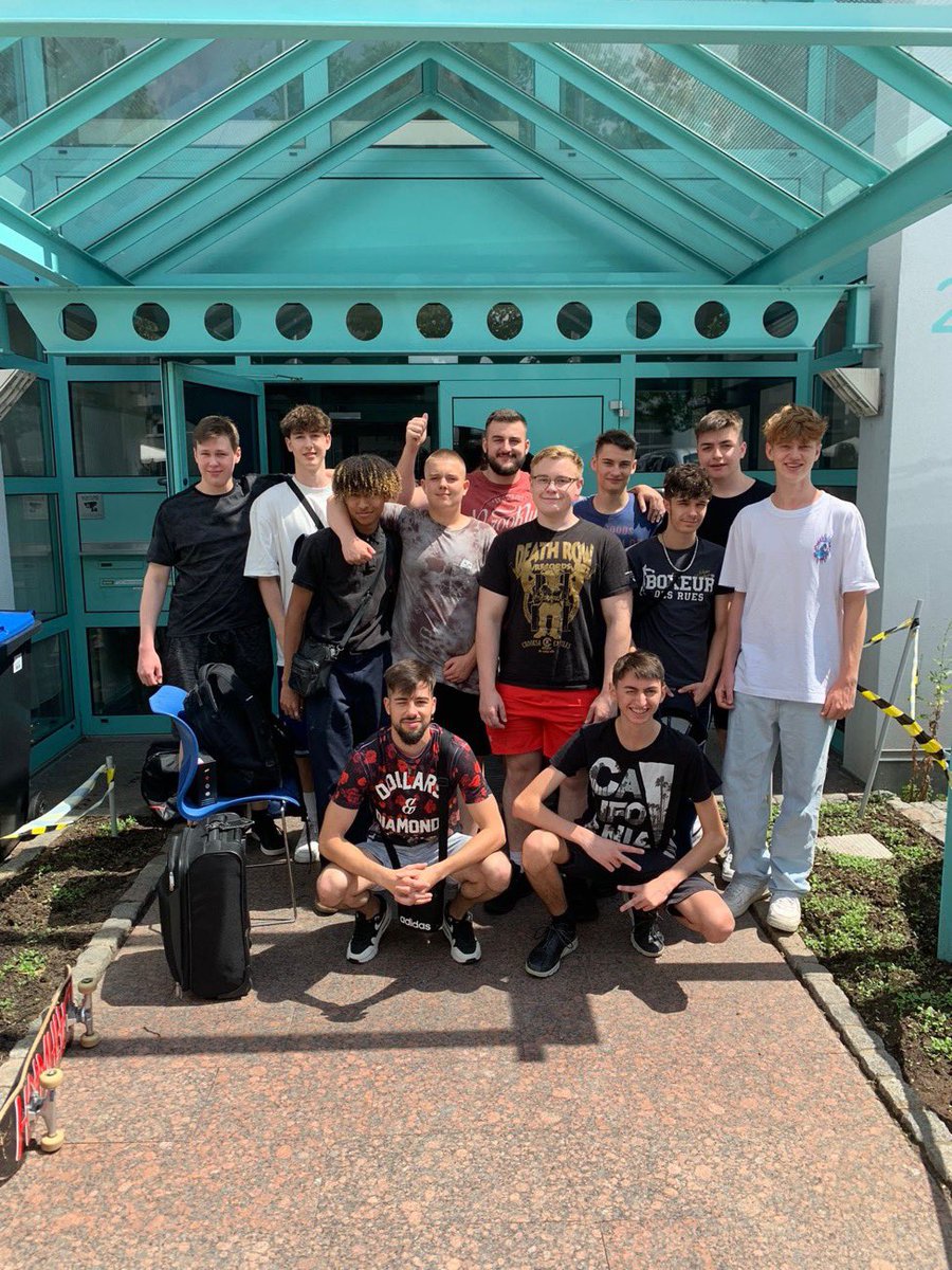 TY for the Nice 4 Days <a href="/1337Camp/">1337Camp</a>  Was nice meeting the Circle <a href="/Szimti/">Szimti</a> <a href="/Fluerryyy/">Fluerryyy</a> @Lazihlmao <a href="/EisiWRLD/">Eisi</a> <a href="/XQfnr/">Babo XQ</a> <a href="/Ryanftnn/">Babos DebtEnjoyer</a> <a href="/hasiq_/">leon</a> <a href="/RCanova89/">Rizource / Reto</a> 

And Ty for the Pic 
<a href="/ArchHimself/">Archie</a> <a href="/DestinysJesus/">Destiny</a>