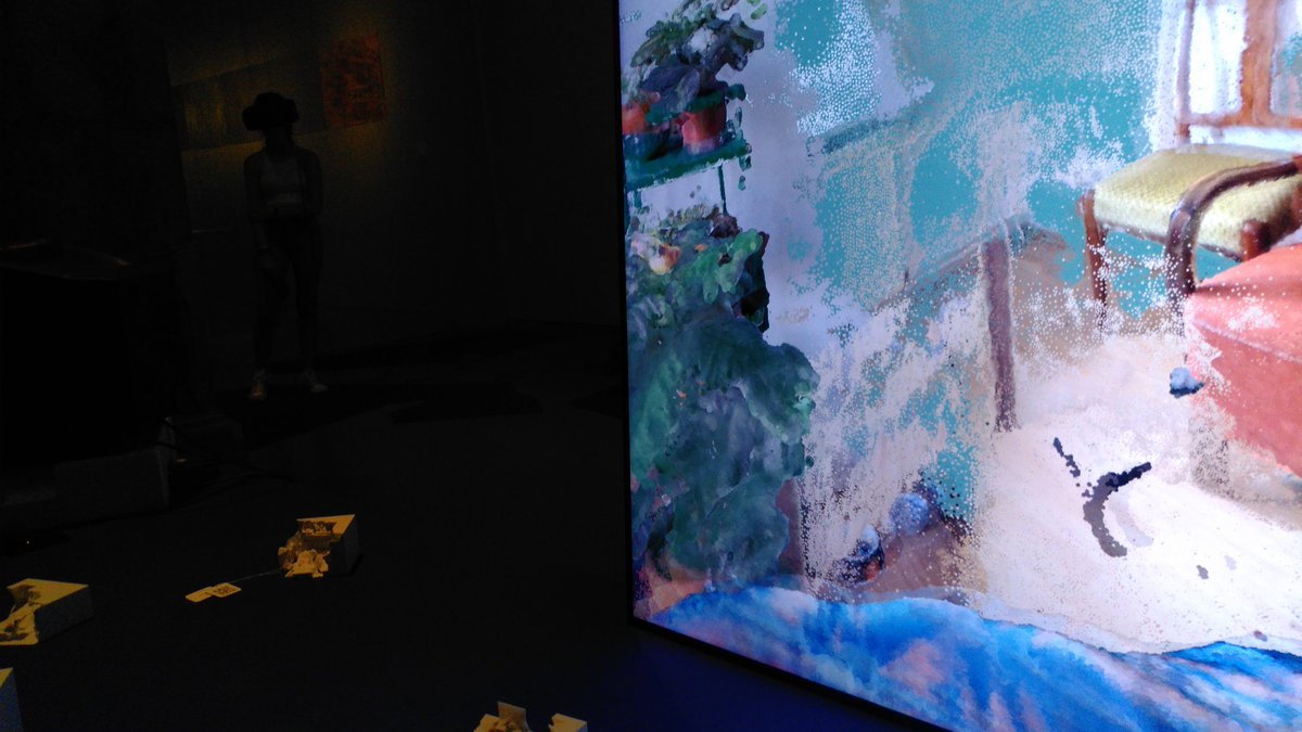 jsoleradillon's tweet photo. Fins el 21 d'agost, al @santamonica_bcn podeu veure-hi #SeeYouatHome que inclou l'experiència de RV The Smallest of Worlds. Art immersiu directe a la vena! I també, és clar, la resta de l'expo #LaIrrupció. https://t.co/xLrRSldG4l
