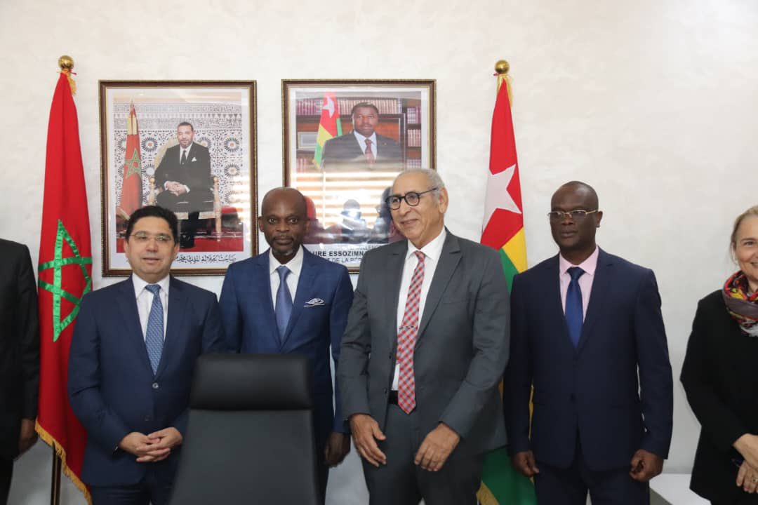 rdussey's tweet photo. Chers concitoyens je me réjouis de vous annoncer au nom du PR, le Président @FEGnassingbe Qu à partir de ce jour 21 juillet, tous les togolais détenteurs du passport ordinaire de notre pays peuvent rentrer et sortir du #Maroc ( vis versa) sans visa. Vive le 🇹🇬 et vive le 🇲🇦 https://t.co/FqeCJf3u7x