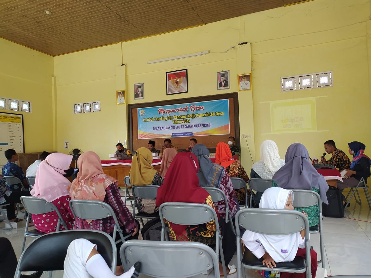 Pendampingan Musdes RKPDesa dan Rembuk Stunting Desa Kalirandugede, Kec. Cepiring.
<a href="/jokowi/">Joko Widodo</a> 
<a href="/halimiskandarnu/">ABDUL HALIM ISKANDAR</a>
<a href="/dicoganinduto/">Dico Ganinduto</a>
@Kemendespdtt
<a href="/malik_haramain/">malikharamain</a>
<a href="/imansyukri/">Iman Sukri</a>
<a href="/taufikmadjid71/">IG : taufik.madjid</a>
@yusradaridesa 
<a href="/SukoyoKasekpro/">Sukoyo</a>
<a href="/zainimustakim/">Zaini Mustakim</a>
<a href="/tppkemendes/">TPP KEMENDES</a>
<a href="/TPPJateng/">TPP PROVINSI JATENG</a>
<a href="/evynurmilasari/">Evy Nurmilasari</a>