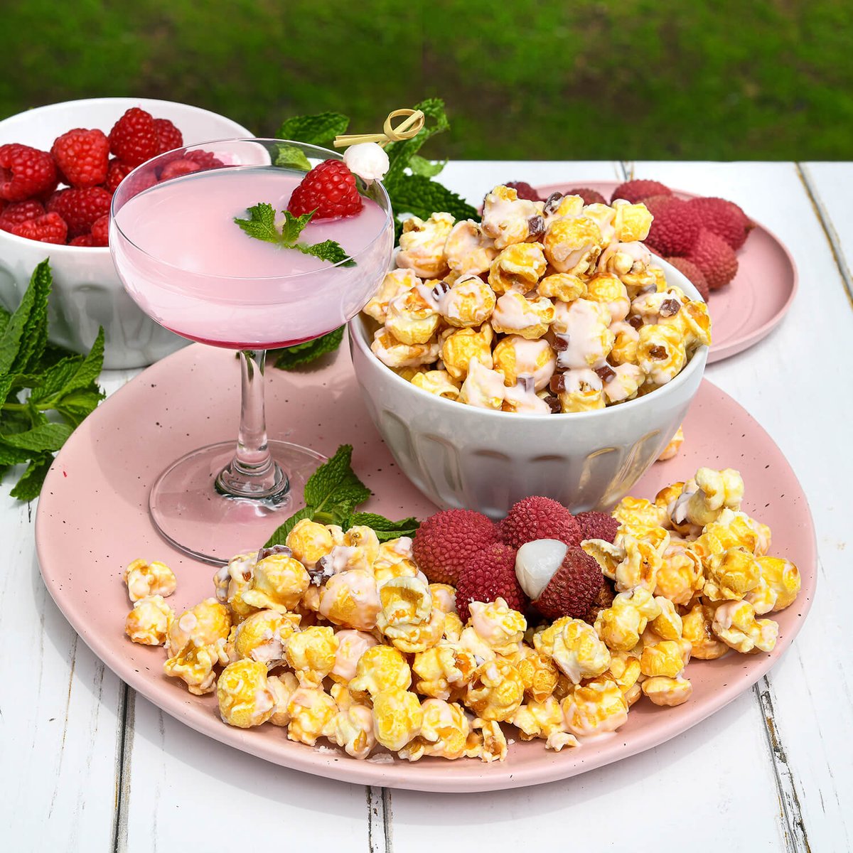 🔥 New Flavor Just Launched!
🍿 #Lychee Cocktail #Gourmet Popcorn
🍹 Fruit-studded drizzled #popcorn with a taste of the tropics!
Indulge now at popinsanity.com/product/lychee…
#gourmet #snack #sweettooth #SummerVibes #kosher