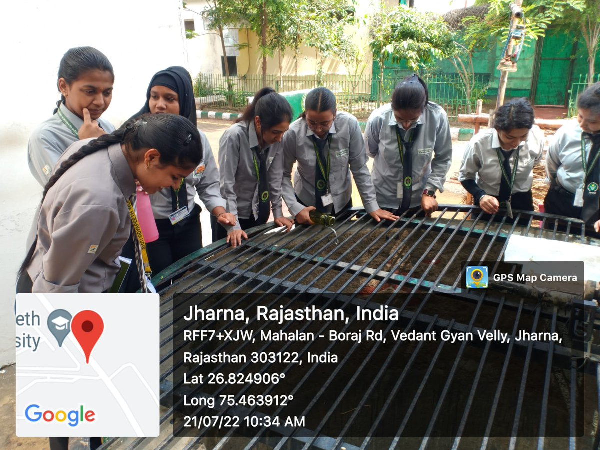 MeenaSharma2003's tweet photo. Internship day -2
Getting knowledge about the process of rainwater harvesting  and Recycling - collection of rainwater and waste water from campus in underground tank and after recycling store for further use like irrigation
#missionamritsarovar
#AICTE
#JVWU
#teamjvwu
#savewater https://t.co/9N81ZVXc69
