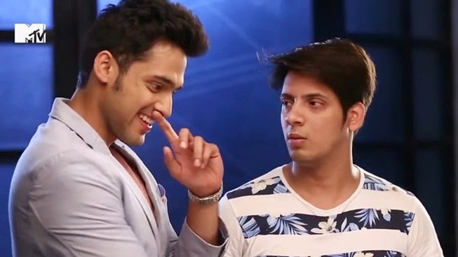 TheybeMood's tweet photo. A few ManBir moments that i will forever cherishโฅ๏ธ
My love for these two boys is unexplainable!
#8YearsOfKYY #ManBir #ManikMalhotra #CabirDhawan https://t.co/r9F2RBBPeq
