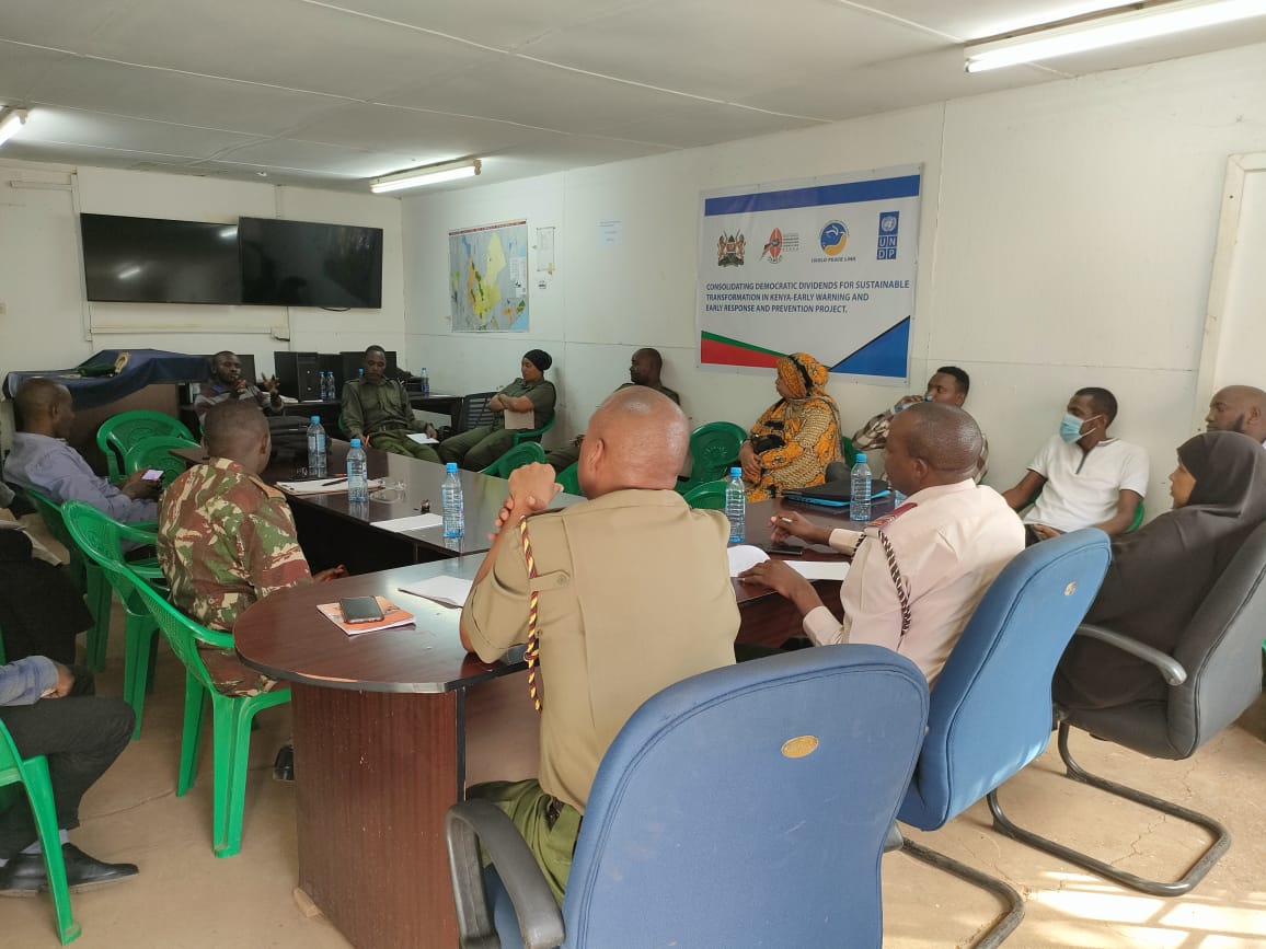 RPPL006's tweet photo. Stakeholders July Debrief and analysis at JOCC- EWER -WSR centre.
@ReinventKenya
@nowsud2019
@NCIC_Kenya
@UNDPKenya
@WFD_Kenya https://t.co/whPXiknRxU