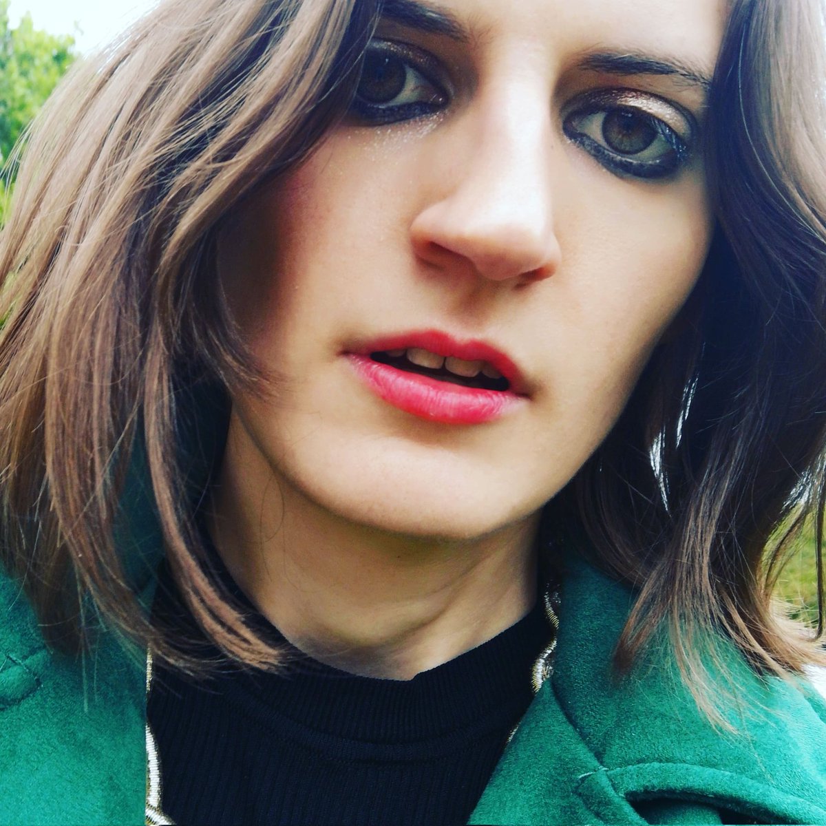 #NewProfilePic
After 15 years, #WillWorthingtonandTheBlackRainbow is finished
Feelings? Very strange, a bit of relief but mostly bereft really
#Writingmybook #write #Writing #amwriting