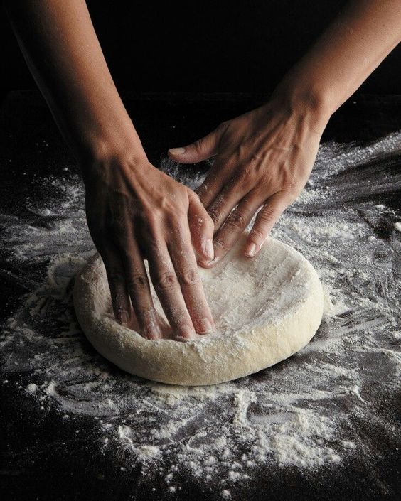 BREADBAR_LA's tweet photo. 👉 👉 #Dough of #Love. Spreading it all over the place. #breadlove #throwback #breadbar #breadbar_la https://t.co/IEntTTIuqz