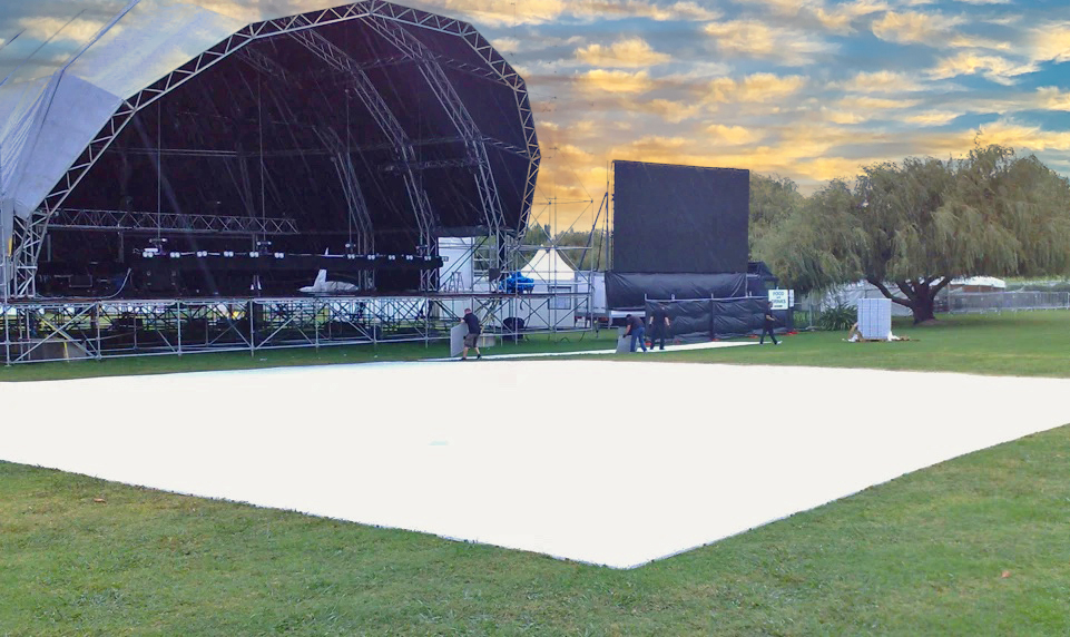 Floor_EXP's tweet image. FloorEXP has the LARGEST rental supply of #UltraDeck Stadium Turf Protection Flooring. Convert your turf into an event-ready venue for on-field concerts, festivals, graduations &amp;amp; more! Contact us for rental information!
#turfprotection #portablefloors #turfflooring #floorrentals