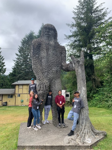 GEARUPLockhart's tweet photo. 11th grade GEAR UP students representing Lockhart in Washington state and Oregon through the @GeoFORCETexas through the @txgeosciences. #GEARUPworks #Lockedonleadership https://t.co/suHpNkdcjO