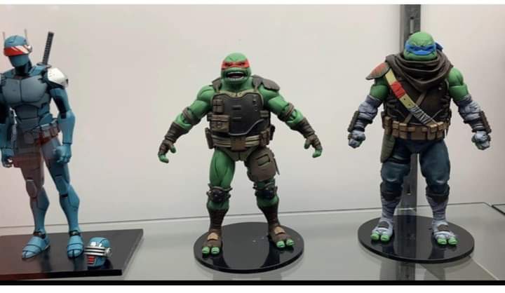 StateOverse's tweet photo. #Repost from Mad Hatter Reviews
😱
#Statoversians &amp; #POPCulture fans rejoice, for photos of NECA's upcoming #TheLastRonin &amp; Mirage #TMNT #actionfigures have begun circulating the web.

#SDCC #workscited #animation #GamersUnite @BISHART
TSO'VIN!! https://t.co/izFr5SykFi