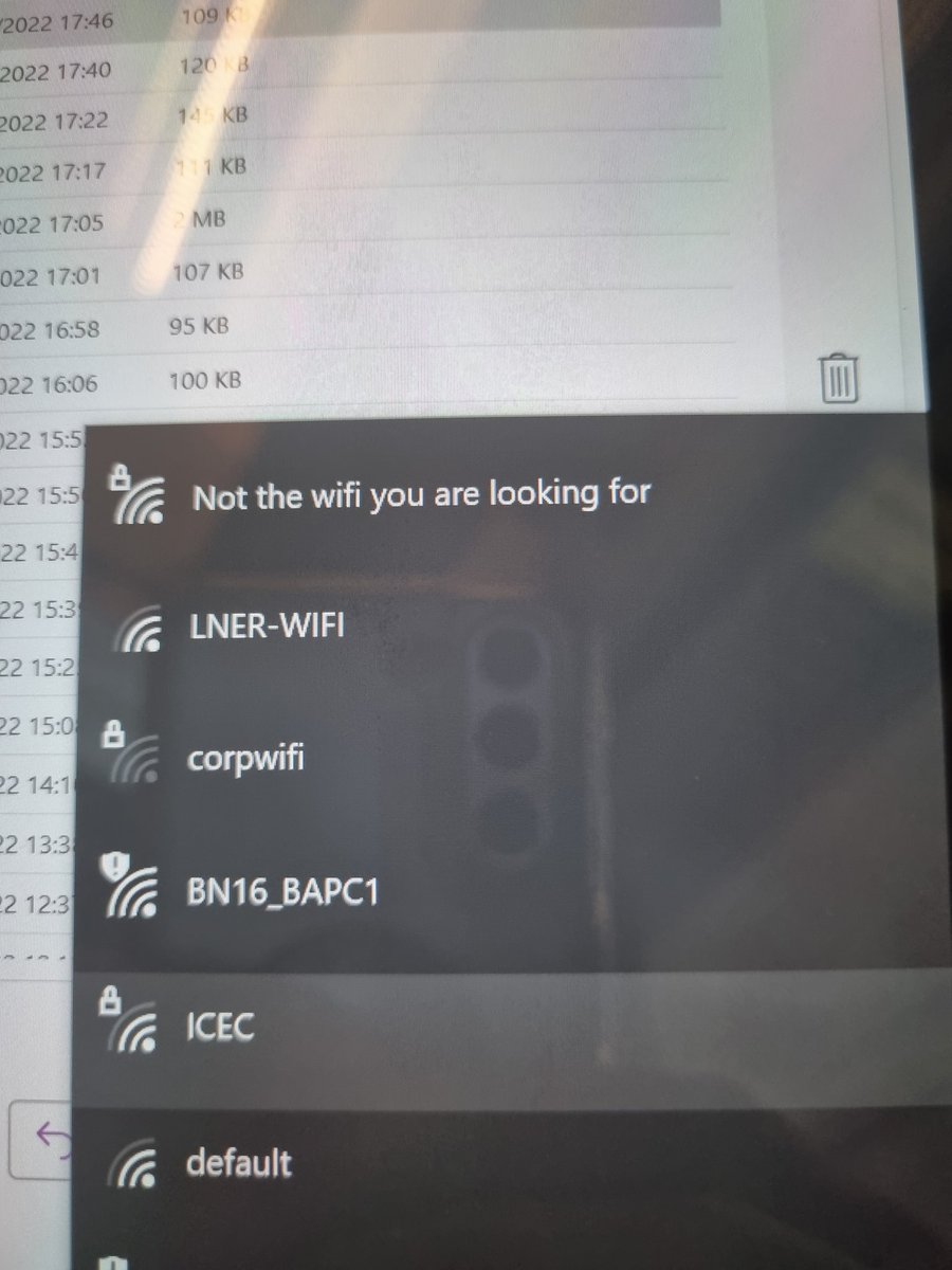 withersea's tweet photo. If Star Wars teamed up with Heineken for commuter wifi https://t.co/VAMzpAV332