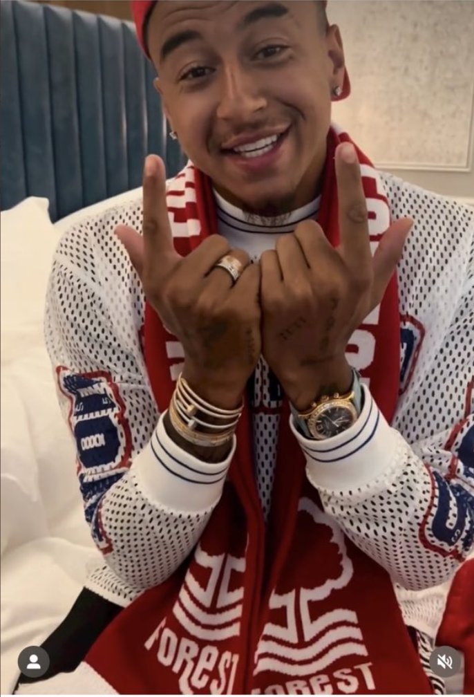 sportbible's tweet photo. BREAKING: Jesse Lingard has signed for Nottingham Forest on a one-year-deal.

The deal is reportedly in the region of £200k per week https://t.co/upQp02s0xM
